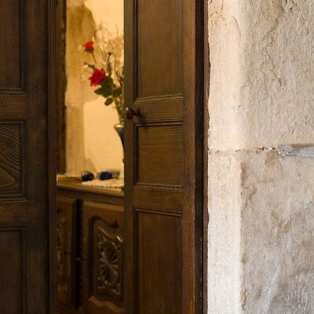 Chambres D'Hotes Jauregia Saint-Etienne-de-Baigorry Esterno foto