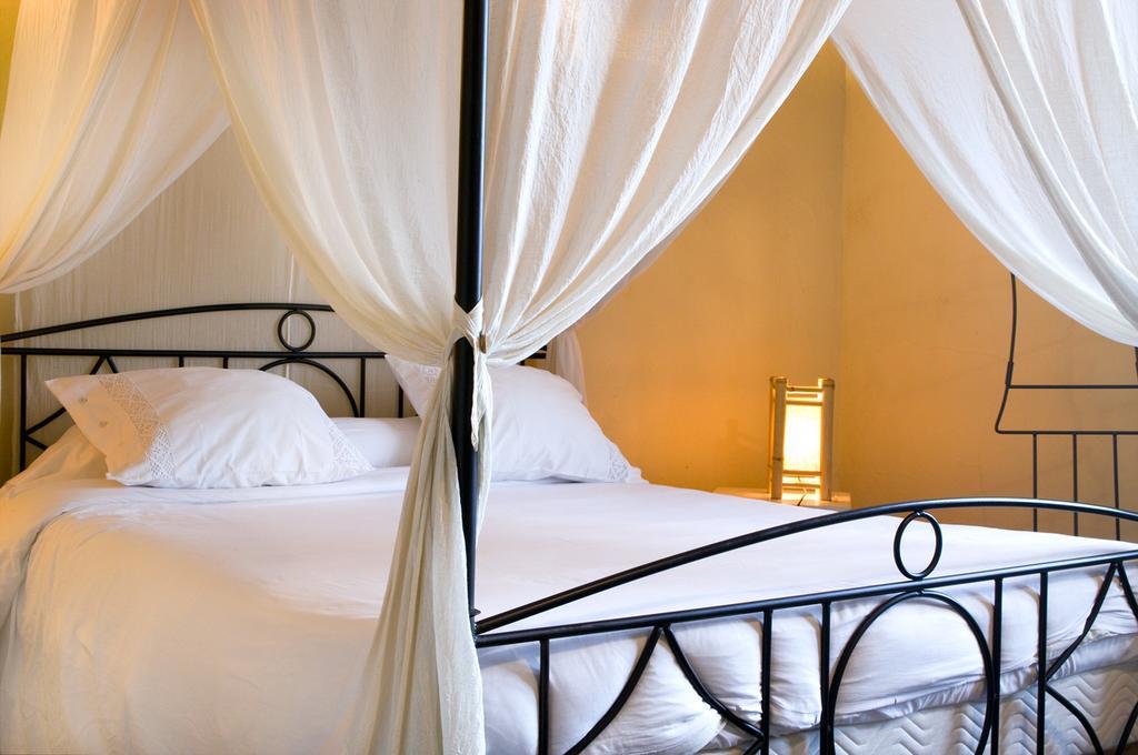 Chambres D'Hotes Jauregia Saint-Etienne-de-Baigorry Esterno foto